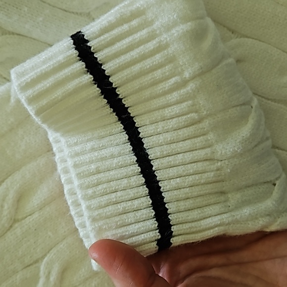 Forever 21 New York cable knit oversized sweater - Picture 3 of 5